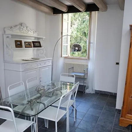 דירה Cozy On The - The House Of Travelers