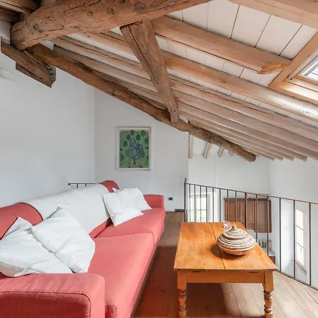 דירה Cozy On The - The House Of Travelers Brienno