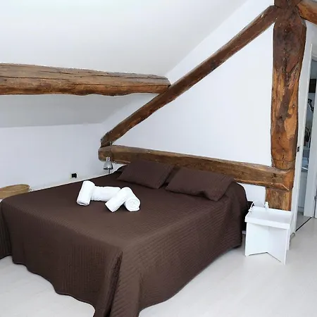 Appartement Cozy On The - The House Of Travelers